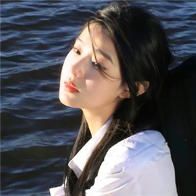 这个大叔太冷傲